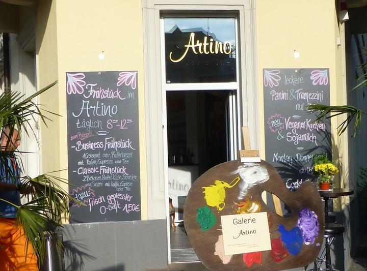 Artino Galerie Cafe